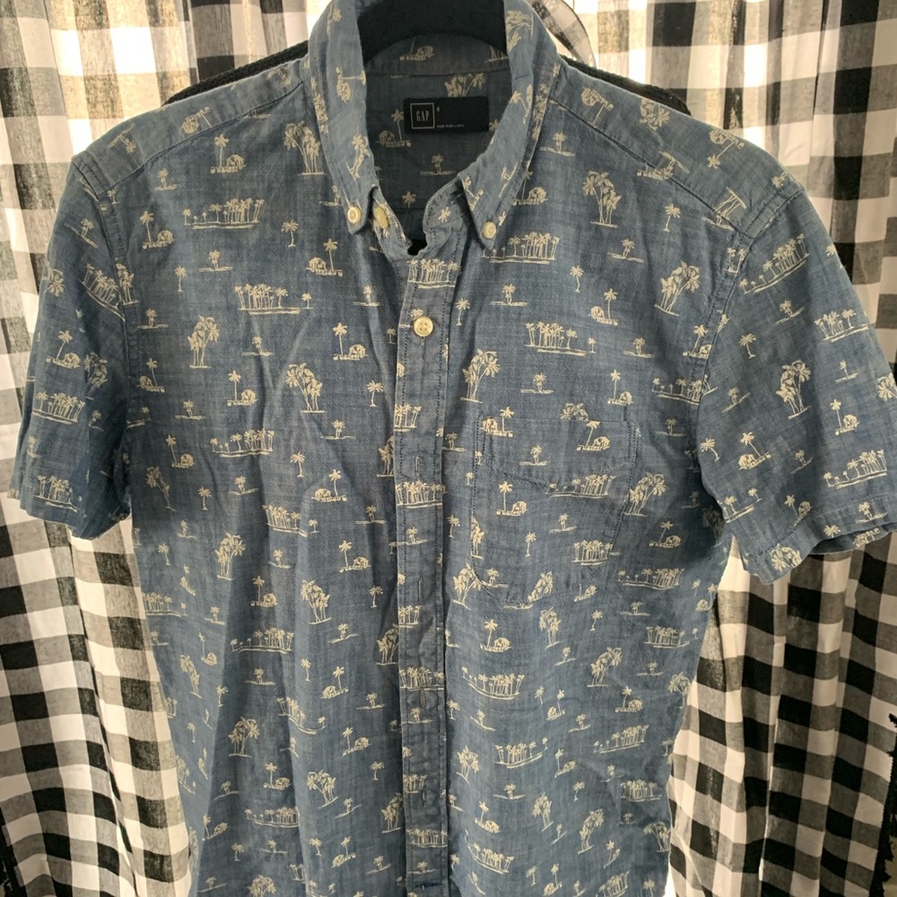 Men’s shirt